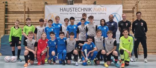 Unsere D-Jugend zusammen mit der NLZ-Mannschaft des FC Augsburg